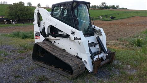 skid steer on steep hills|eric t300 skid steer.